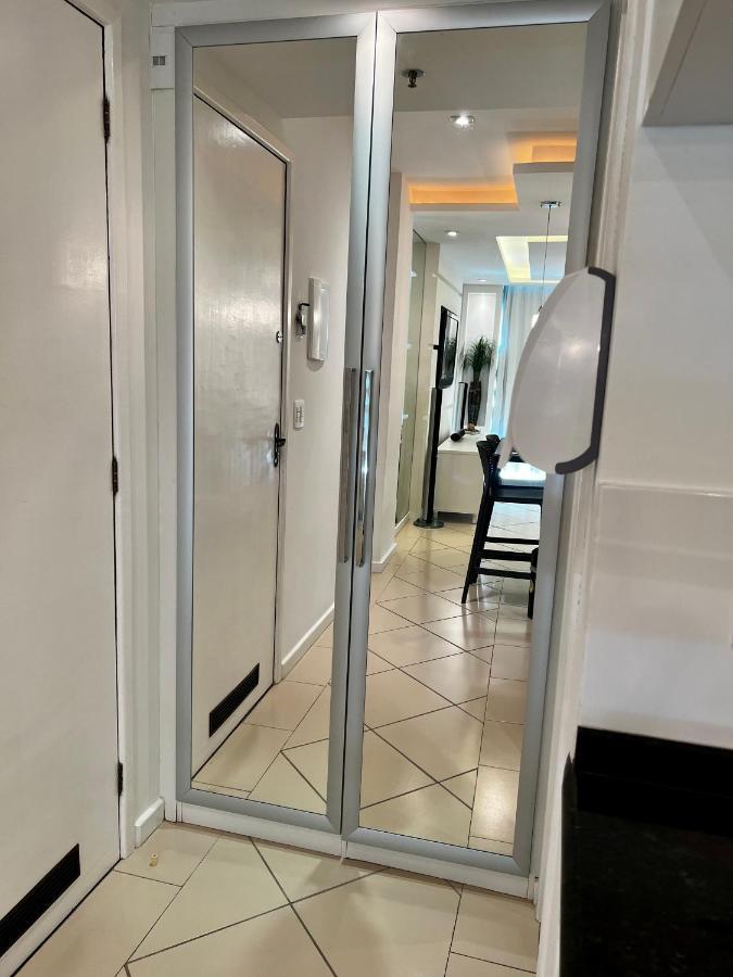 شقة Loft Luxuoso Com Vista Mar Prainha أرايال دو كابو المظهر الخارجي الصورة